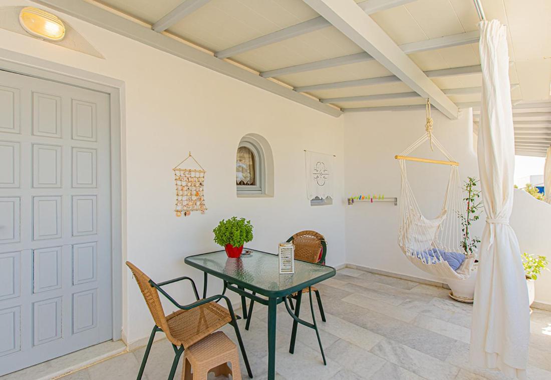 Maroussa Studios Agia Anna  ภายนอก รูปภาพ