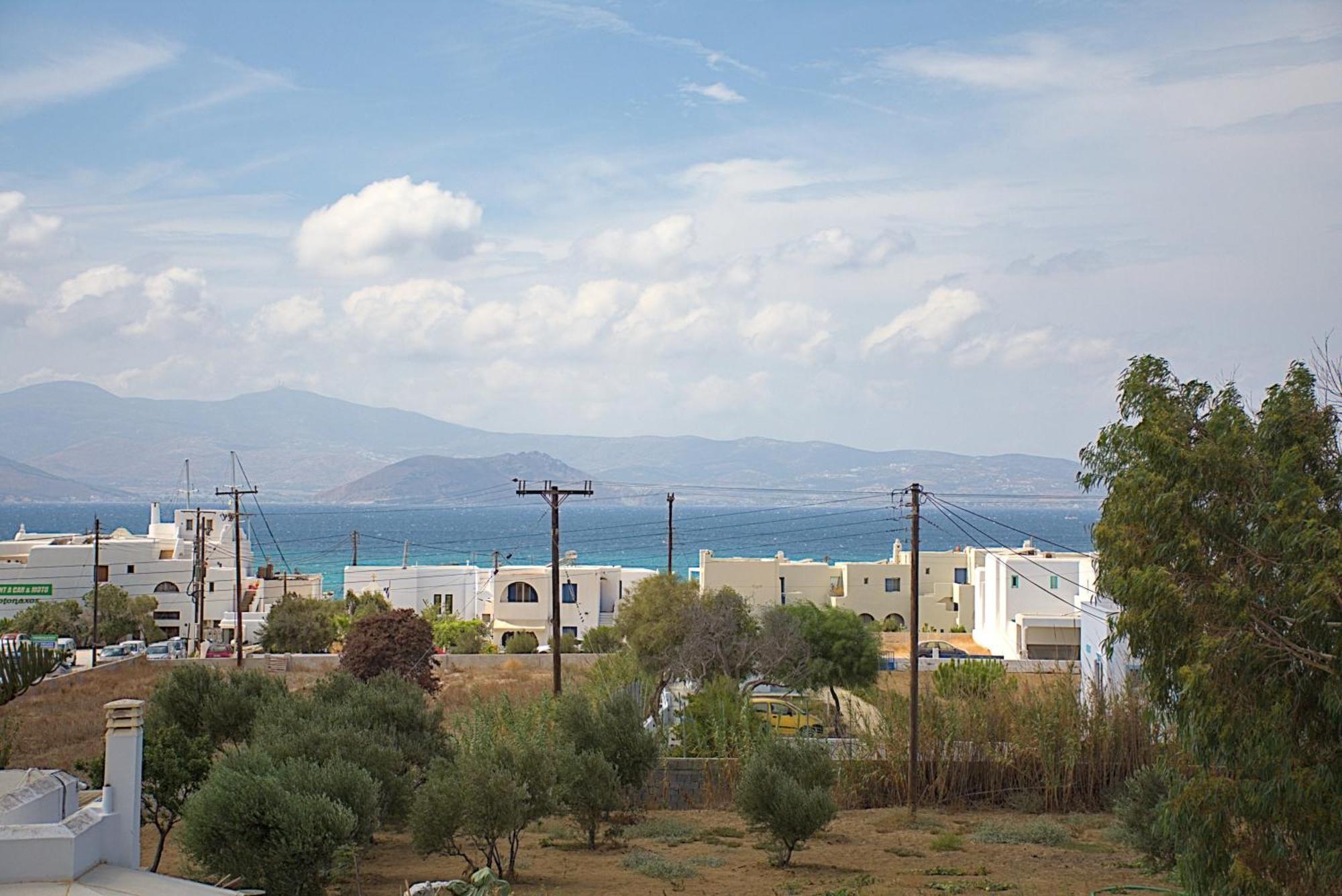 Maroussa Studios Agia Anna  ภายนอก รูปภาพ