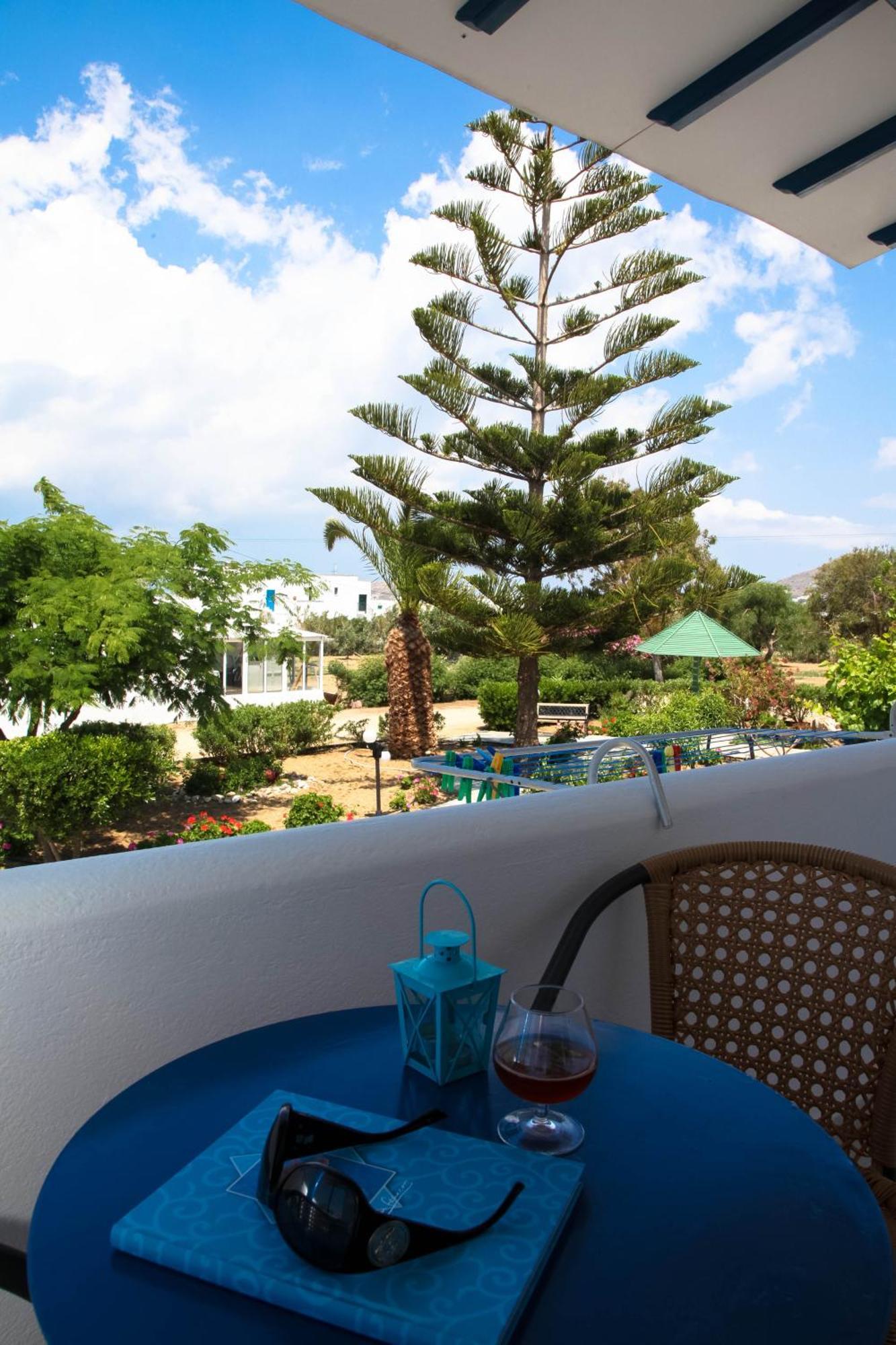 Maroussa Studios Agia Anna  ภายนอก รูปภาพ