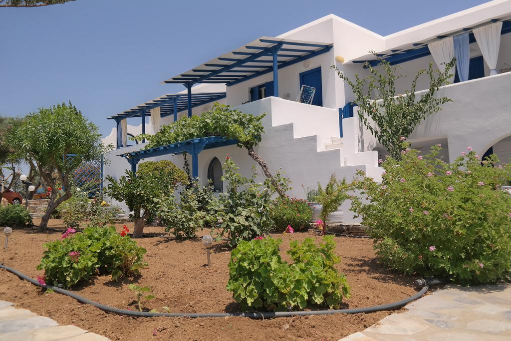Maroussa Studios Agia Anna  ภายนอก รูปภาพ