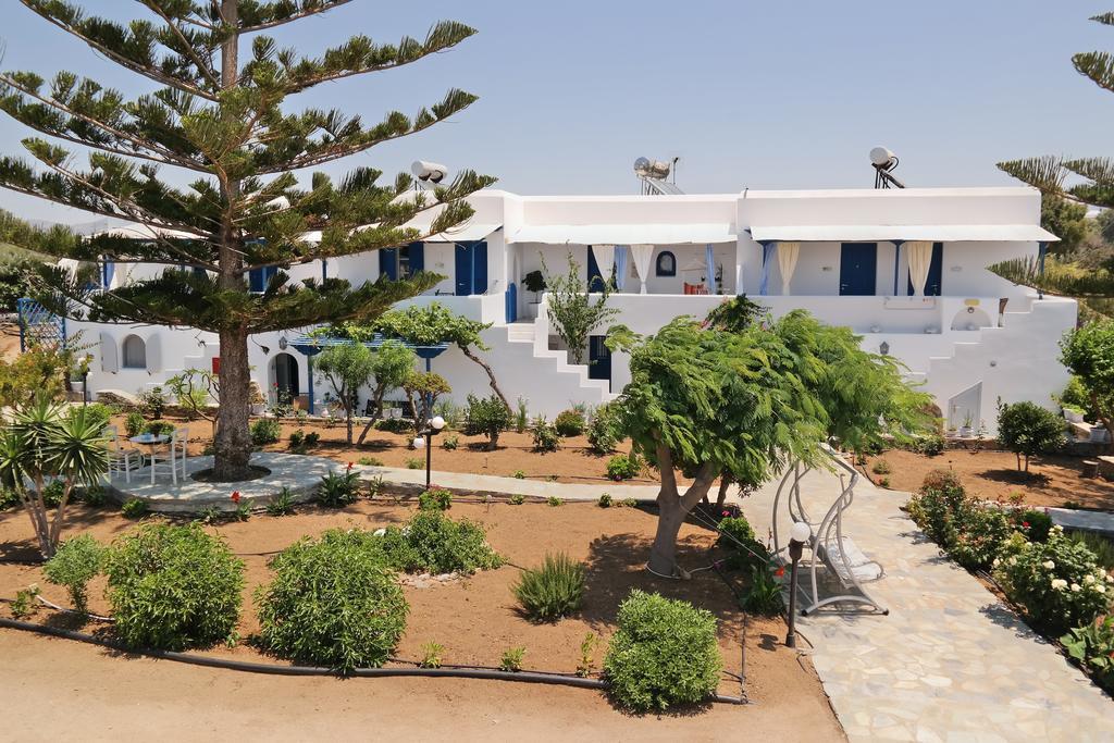 Maroussa Studios Agia Anna  ภายนอก รูปภาพ