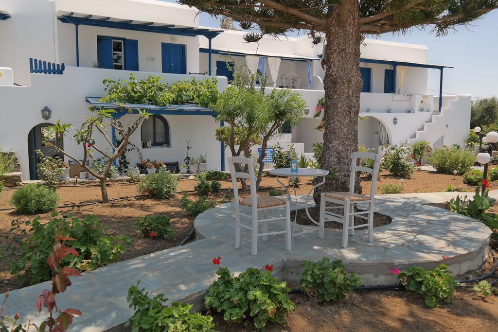 Maroussa Studios Agia Anna  ภายนอก รูปภาพ